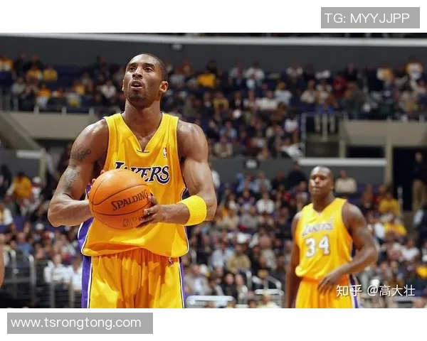 科比传奇：从篮球场上的巨星到全球偶像的辉煌人生与不灭精神